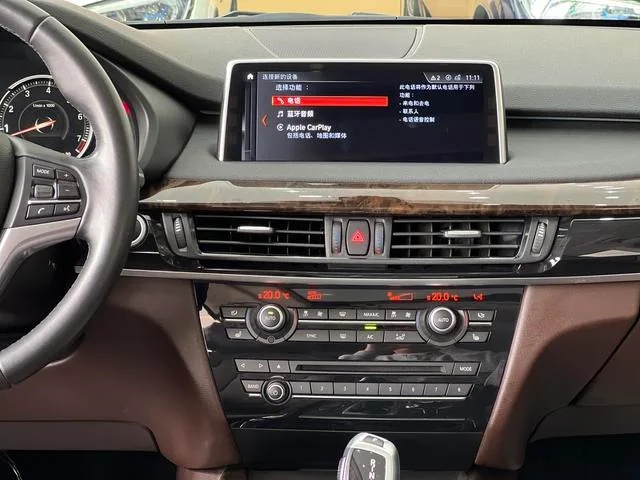 BMW X5 2018 xDrive35i Estilo elegante exterior foto 6 BMW X5 2018 xDrive35i Estilo elegante exterior foto 6