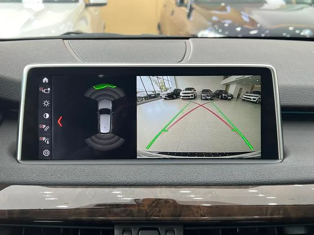 BMW X5 2018 xDrive35i Estilo elegante interior foto 11 BMW X5 2018 xDrive35i Estilo elegante interior foto 11