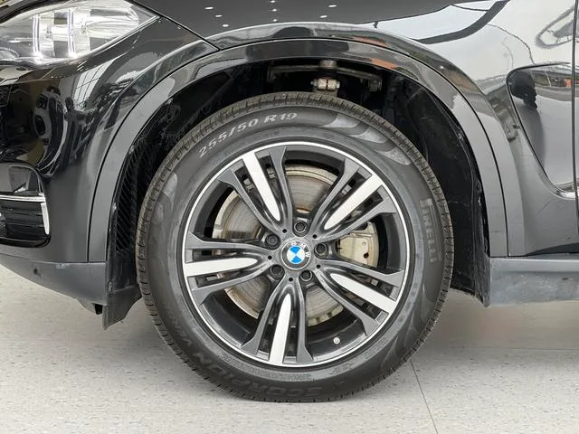 BMW X5 2018 xDrive35i Estilo elegante interior foto 15 BMW X5 2018 xDrive35i Estilo elegante interior foto 15