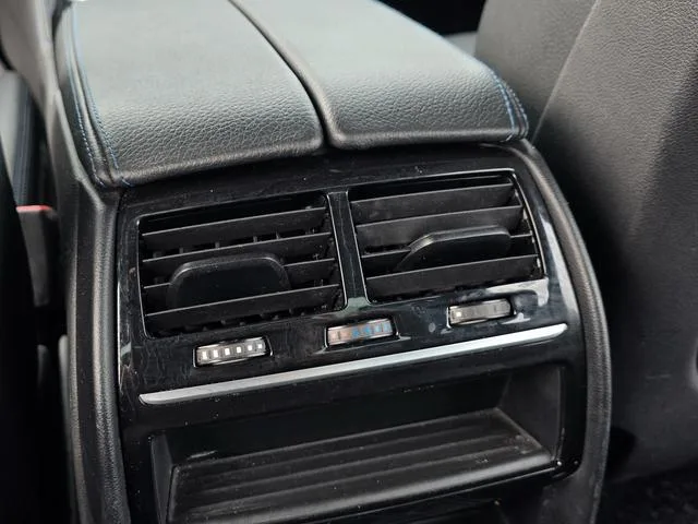 BMW 5 Series 2018 525i M Conjunto deportivo interior foto 12 BMW 5 Series 2018 525i M Conjunto deportivo interior foto 12