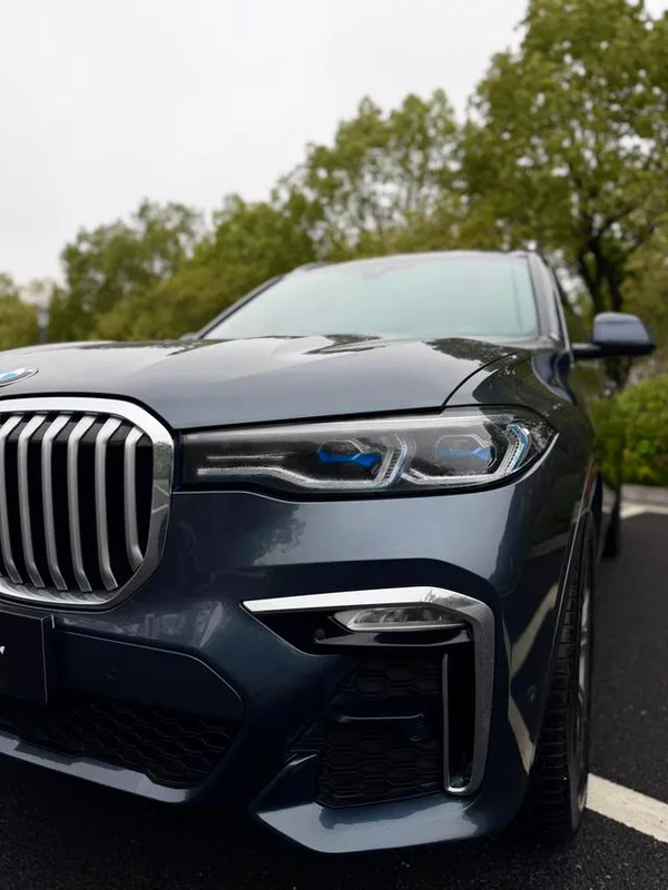 BMW X7 2021 xDrive40i Traje de lujo exclusivo interior foto 13 BMW X7 2021 xDrive40i Traje de lujo exclusivo interior foto 13