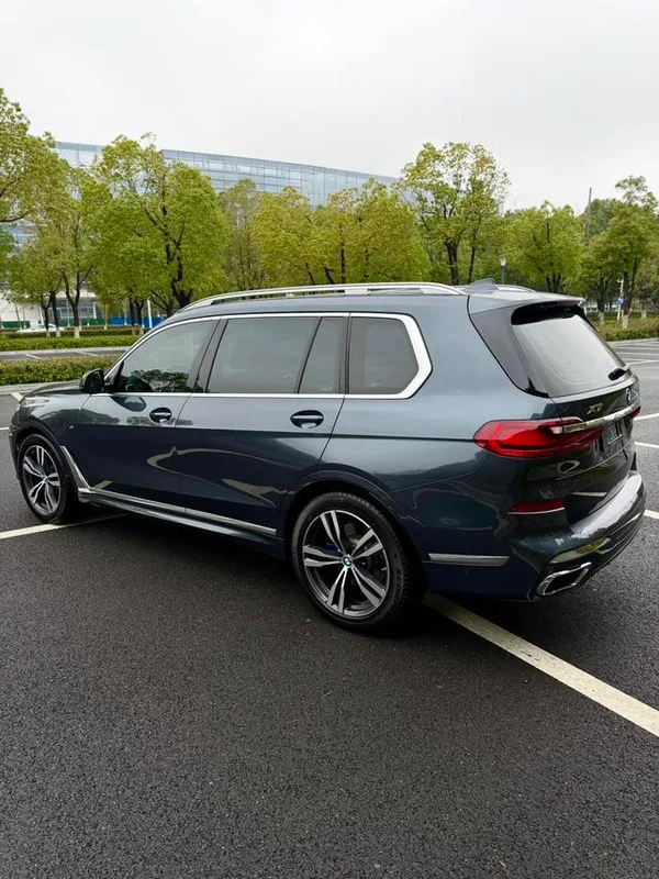 BMW X7 2021 xDrive40i Traje de lujo exclusivo interior foto 14 BMW X7 2021 xDrive40i Traje de lujo exclusivo interior foto 14