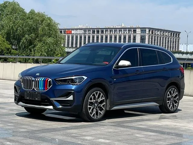 BMW X1 2021 xDrive25Li Type de luxe extérieur photo 1 BMW X1 2021 xDrive25Li Type de luxe extérieur photo 1