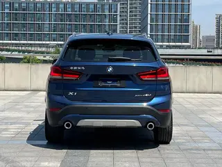 BMW X1 2021 xDrive25Li Type de luxe extérieur photo 3 BMW X1 2021 xDrive25Li Type de luxe extérieur photo 3