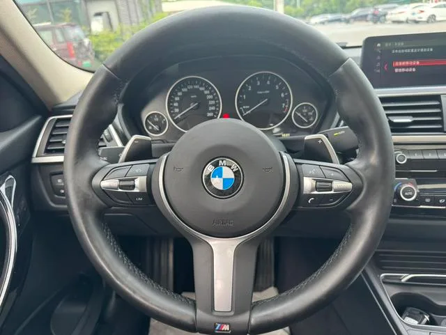 BMW 3 Series 2018 320Li Leading Type M Sports suit interior photo 12 BMW 3 Series 2018 320Li Leading Type M Sports suit interior photo 12
