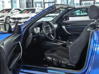 BMW 2 Series 2018 225i Coupé convertible Tipo de lujo M Conjunto deportivo exterior foto 3 BMW 2 Series 2018 225i Coupé convertible Tipo de lujo M Conjunto deportivo exterior foto 3