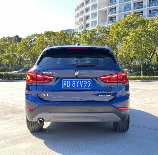 BMW X1 2019 sDrive18Li Style tendance extérieur photo 6 BMW X1 2019 sDrive18Li Style tendance extérieur photo 6