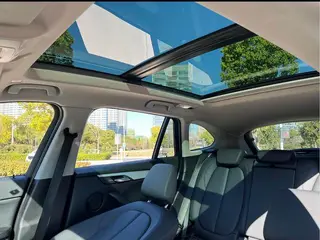BMW X1 2019 sDrive18Li Style tendance intérieur photo 10 BMW X1 2019 sDrive18Li Style tendance intérieur photo 10