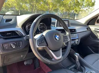 BMW X1 2019 sDrive18Li Style tendance intérieur photo 13 BMW X1 2019 sDrive18Li Style tendance intérieur photo 13