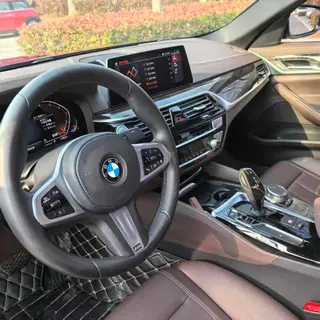 BMW 5 Series 2020 525Li M Conjunto deportivo exterior foto 5 BMW 5 Series 2020 525Li M Conjunto deportivo exterior foto 5