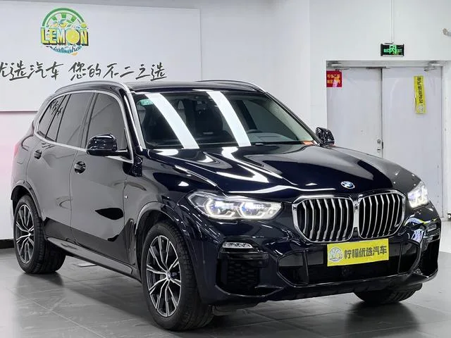 BMW X5 2021 xDrive40i M Conjunto deportivo exterior foto 5 BMW X5 2021 xDrive40i M Conjunto deportivo exterior foto 5