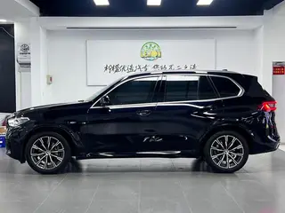 BMW X5 2021 xDrive40i M Conjunto deportivo exterior foto 7 BMW X5 2021 xDrive40i M Conjunto deportivo exterior foto 7
