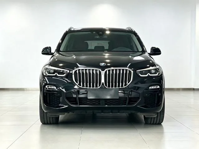 BMW X5 2020 xDrive30i M Sports suit exterior photo 2 BMW X5 2020 xDrive30i M Sports suit exterior photo 2