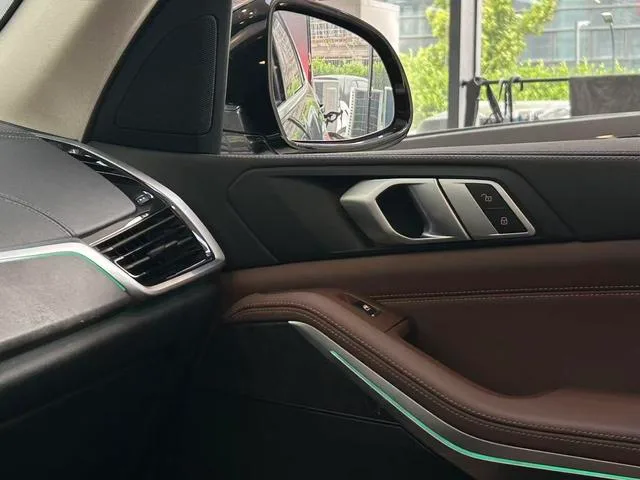 BMW X5 2020 xDrive30i M Sports suit interior photo 9 BMW X5 2020 xDrive30i M Sports suit interior photo 9