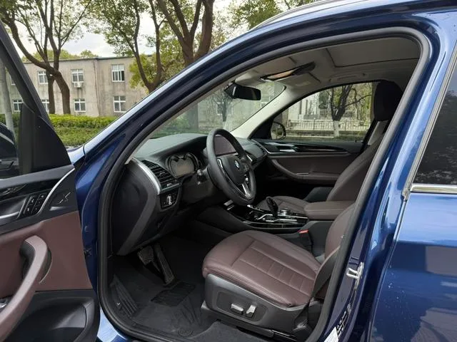 BMW X3 2019 xDrive25i Traje de lujo interior foto 7 BMW X3 2019 xDrive25i Traje de lujo interior foto 7