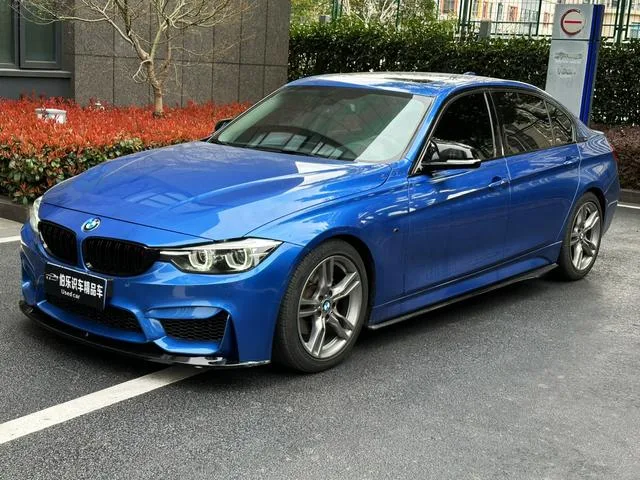 BMW 3 Series 2018 320Li M Édition de nuit sportive Yao extérieur photo 1 BMW 3 Series 2018 320Li M Édition de nuit sportive Yao extérieur photo 1
