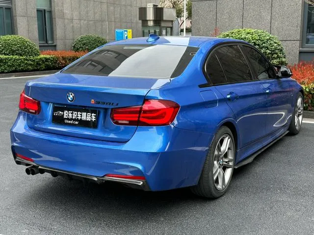 BMW 3 Series 2018 320Li M Édition de nuit sportive Yao extérieur photo 6 BMW 3 Series 2018 320Li M Édition de nuit sportive Yao extérieur photo 6