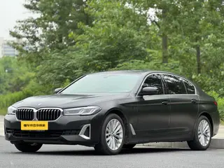 BMW 5 Series 2021 525Li Luxury Set exterior photo 1 BMW 5 Series 2021 525Li Luxury Set exterior photo 1