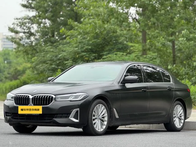 BMW 5 Series 2021 525Li Luxury Set exterior photo 1 BMW 5 Series 2021 525Li Luxury Set exterior photo 1
