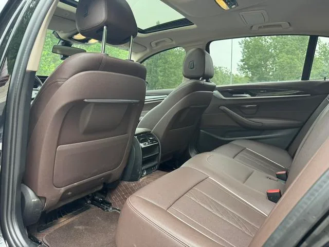 BMW 5 Series 2021 525Li Luxury Set exterior photo 5 BMW 5 Series 2021 525Li Luxury Set exterior photo 5