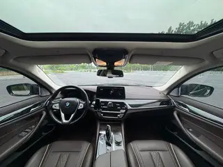 BMW 5 Series 2021 525Li Luxury Set exterior photo 7 BMW 5 Series 2021 525Li Luxury Set exterior photo 7