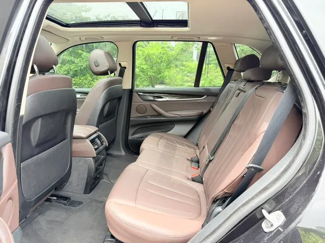 BMW X5 2014 xDrive35i Luxury type interior photo 10