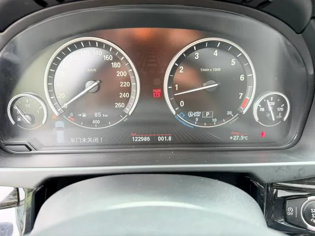 BMW X5 2014 xDrive35i Luxury type interior photo 17