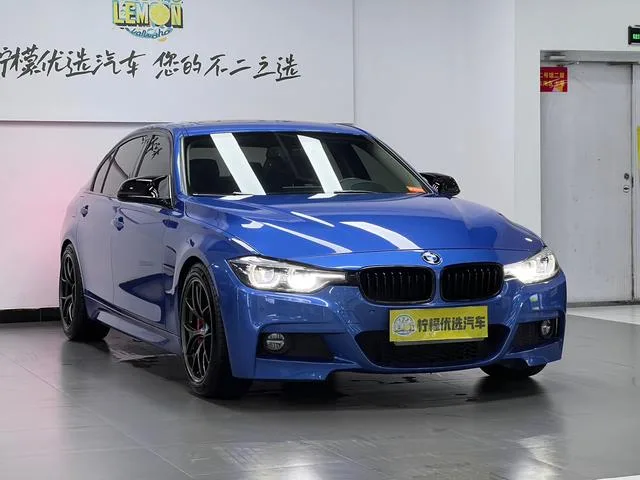 BMW 3 Series 2018 320Li M Edición nocturna deportiva exterior foto 3 BMW 3 Series 2018 320Li M Edición nocturna deportiva exterior foto 3