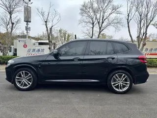BMW X3 2018 xDrive25i M Conjunto deportivo País V exterior foto 3 BMW X3 2018 xDrive25i M Conjunto deportivo País V exterior foto 3