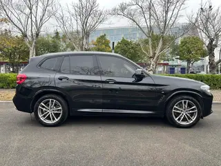 BMW X3 2018 xDrive25i M Conjunto deportivo País V exterior foto 4 BMW X3 2018 xDrive25i M Conjunto deportivo País V exterior foto 4