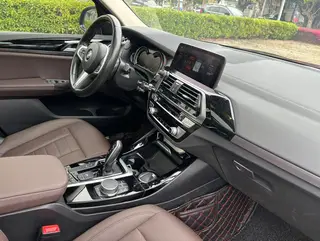 BMW X3 2018 xDrive25i M Conjunto deportivo País V exterior foto 9 BMW X3 2018 xDrive25i M Conjunto deportivo País V exterior foto 9