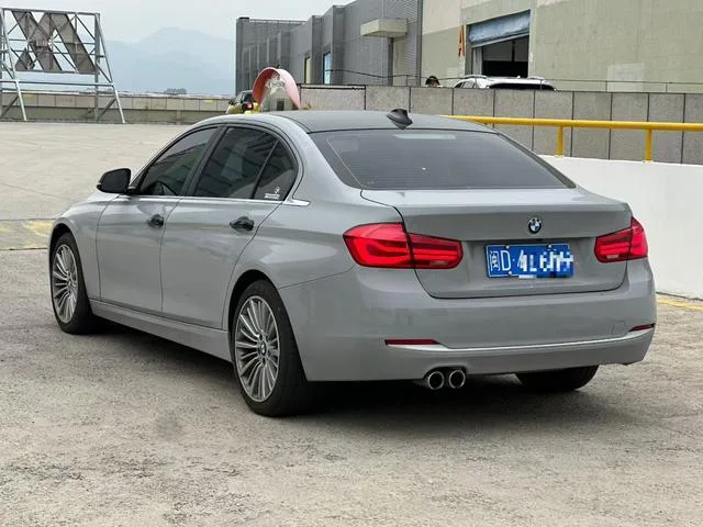 BMW 3 Series 2018 320Li Fashionable interior photo 6 BMW 3 Series 2018 320Li Fashionable interior photo 6
