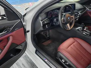 BMW 5 Series 2019 530Li xDrive M Sports suit exterior photo 7 BMW 5 Series 2019 530Li xDrive M Sports suit exterior photo 7