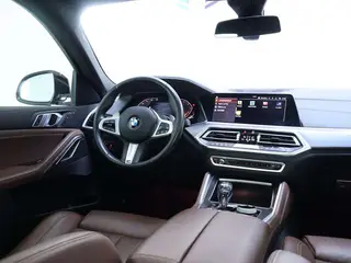BMW X6 2020 xDrive30i M Sports suit interior photo 15 BMW X6 2020 xDrive30i M Sports suit interior photo 15