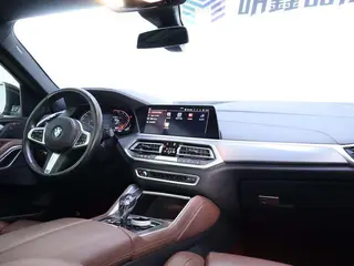 BMW X6 2020 xDrive30i M Sports suit interior photo 20 BMW X6 2020 xDrive30i M Sports suit interior photo 20