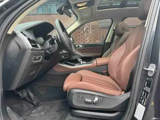 BMW X5 2020 xDrive40i M Ensemble de sport extérieur photo 9 BMW X5 2020 xDrive40i M Ensemble de sport extérieur photo 9