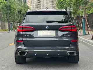 BMW X5 2020 xDrive40i M Ensemble de sport intérieur photo 18 BMW X5 2020 xDrive40i M Ensemble de sport intérieur photo 18