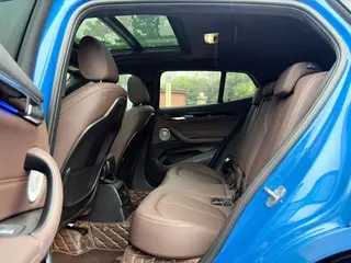 BMW X2 2021 sDrive25i Tipo de lujo M Traje todoterreno interior foto 8 BMW X2 2021 sDrive25i Tipo de lujo M Traje todoterreno interior foto 8