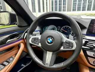 BMW 5 Series 2018 Restyling 530Li Premium Class M Sports suit exterior photo 6 BMW 5 Series 2018 Restyling 530Li Premium Class M Sports suit exterior photo 6