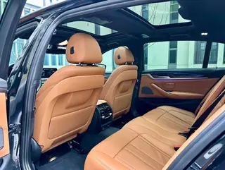 BMW 5 Series 2018 Restyling 530Li Premium Class M Sports suit interior photo 11 BMW 5 Series 2018 Restyling 530Li Premium Class M Sports suit interior photo 11