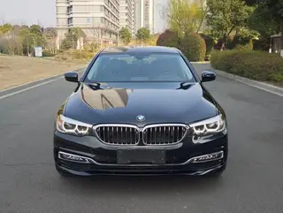 BMW 5 Series 2018 Restyling 530Li xDrive Luxury Set exterior photo 2 BMW 5 Series 2018 Restyling 530Li xDrive Luxury Set exterior photo 2