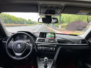 BMW 3 Series 2017 320Li M Sporty interior photo 12 BMW 3 Series 2017 320Li M Sporty interior photo 12