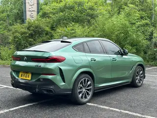 BMW X6 2020 xDrive30i M Sports suit interior photo 16 BMW X6 2020 xDrive30i M Sports suit interior photo 16