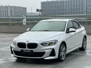 BMW 1 Series 2019 120i Leading Type M Sports suit