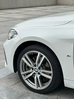BMW 1 Series 2019 120i Leading Type M Sports suit exterior photo 8 BMW 1 Series 2019 120i Leading Type M Sports suit exterior photo 8