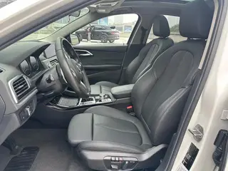 BMW 1 Series 2019 120i Leading Type M Sports suit interior photo 12 BMW 1 Series 2019 120i Leading Type M Sports suit interior photo 12
