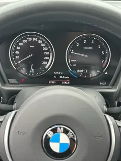 BMW 1 Series 2019 120i Leading Type M Sports suit interior photo 15 BMW 1 Series 2019 120i Leading Type M Sports suit interior photo 15