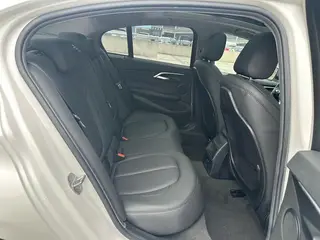 BMW 1 Series 2019 120i Leading Type M Sports suit interior photo 16 BMW 1 Series 2019 120i Leading Type M Sports suit interior photo 16