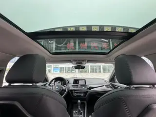 BMW 1 Series 2019 120i Leading Type M Sports suit interior photo 18 BMW 1 Series 2019 120i Leading Type M Sports suit interior photo 18