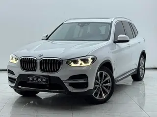 BMW X3 2021 xDrive25i Роскошный набор экстерьер фото 1 BMW X3 2021 xDrive25i Роскошный набор экстерьер фото 1